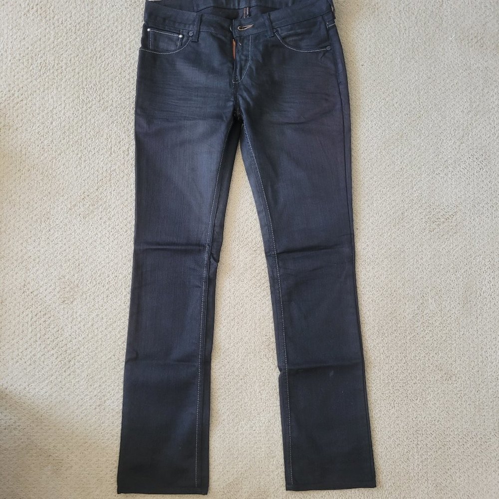 EUC Levis Black Straight Leg Jeans Size 30